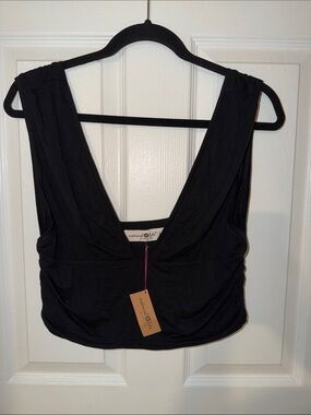 NATURAL LIFE Black Deep V Bandeau Crop Top